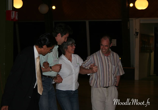 MOODLEMOOT 20050608 0640