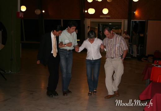 MOODLEMOOT 20050608 0641