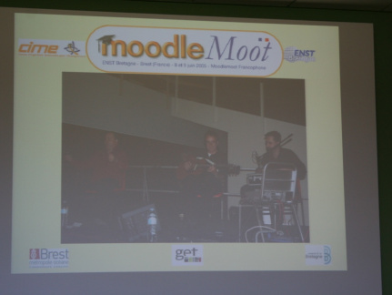 MOODLEMOOT 20050609 0653