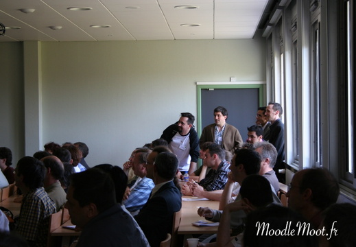 MOODLEMOOT 20050609 0655
