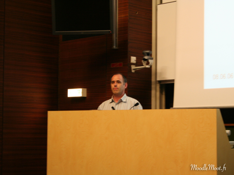 MoodleMoot2006 20060608 0135