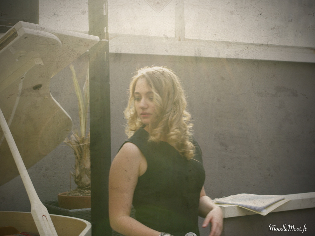hippopotamus-chanteuse