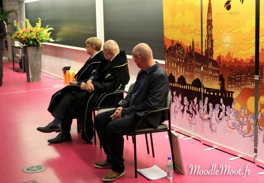 Honoris Causa (83)