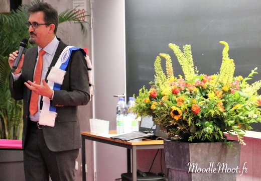 Honoris Causa (86)