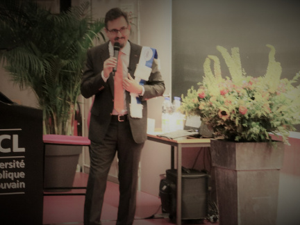 Honoris Causa (96)