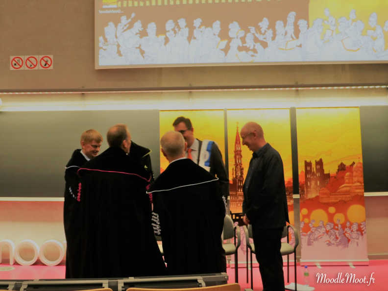 Honoris Causa (123)